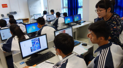 初中畢業(yè)男孩子學(xué)什么專業(yè)好？聚焦計(jì)算機(jī)軟件開發(fā)與維修